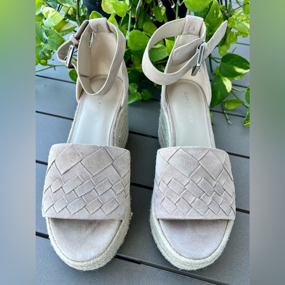 Marc Fisher Shoes - Marc Fisher Varin Espadrille Wedge Sandal Women's Size 8-Beige